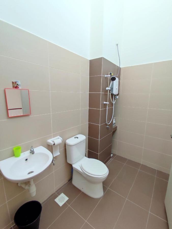 Spacious Family House At Desaru Harmonia 2 ภายนอก รูปภาพ