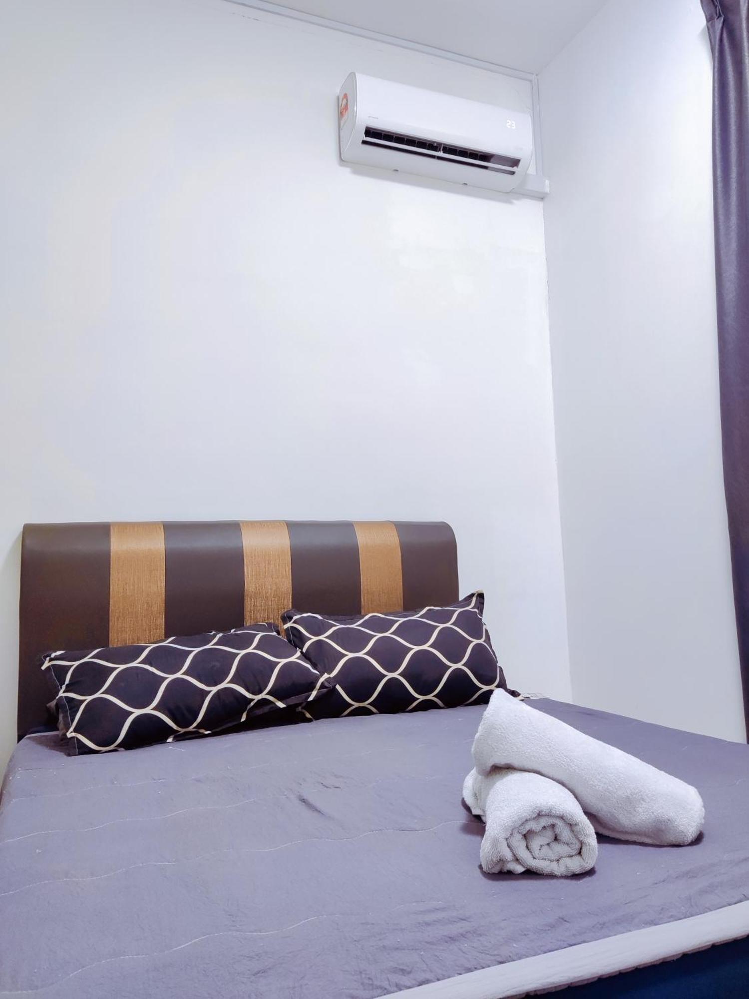 Spacious Family House At Desaru Harmonia 2 ภายนอก รูปภาพ