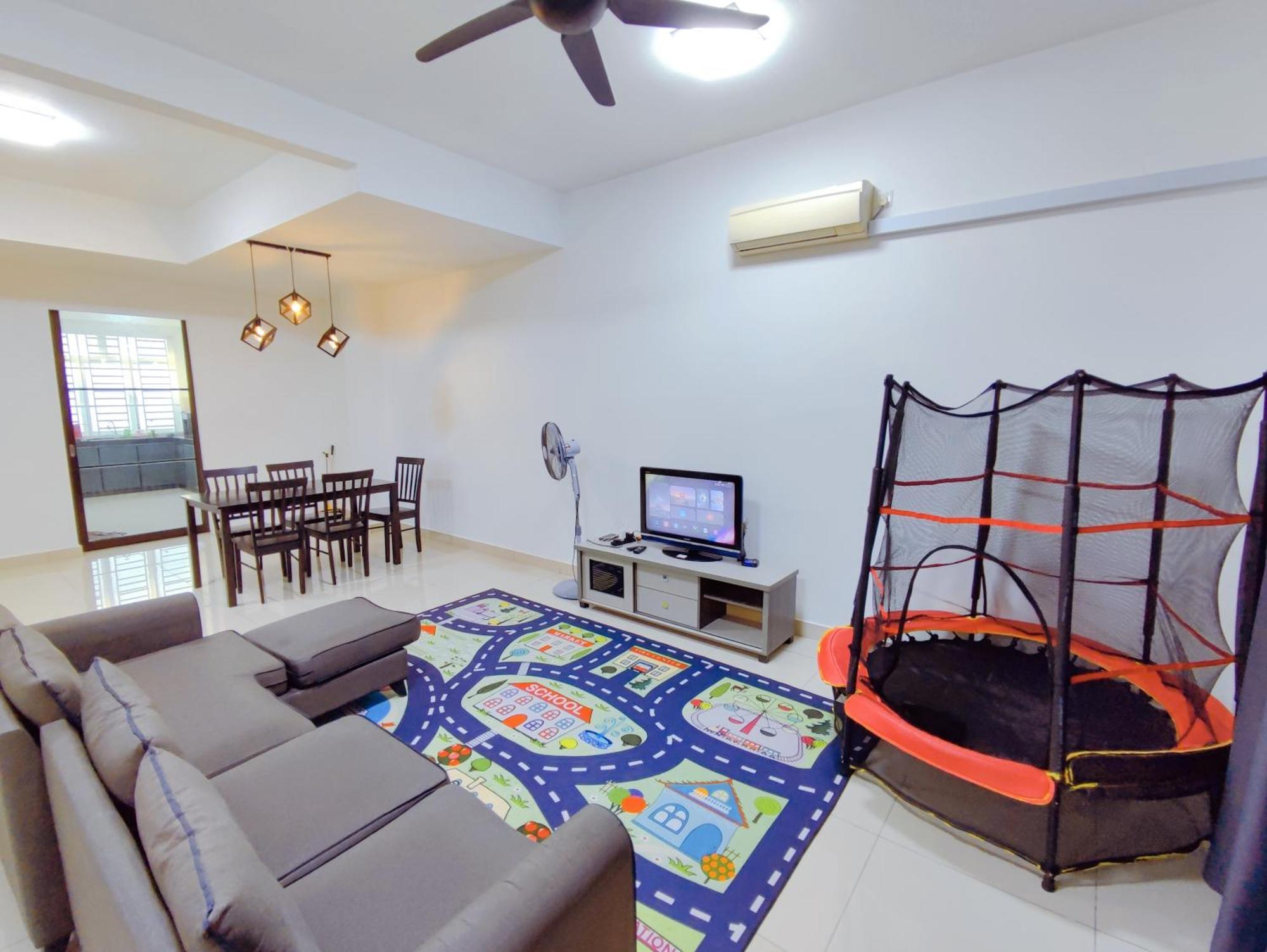 Spacious Family House At Desaru Harmonia 2 ภายนอก รูปภาพ